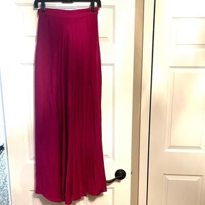 Akira dark pink skirt